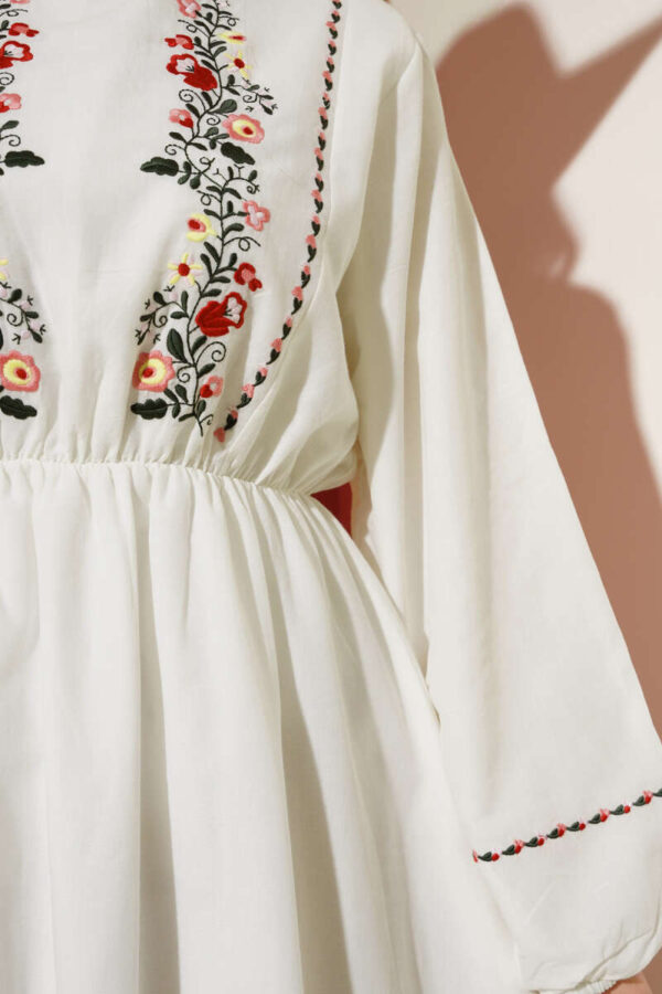 Front Floral Embroidered Elastic Waist Dress Ecru - Image 2